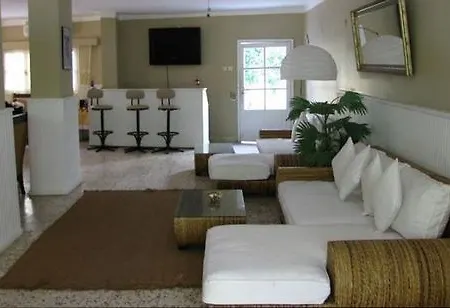 Elegance Berkeren 3* اوزديره