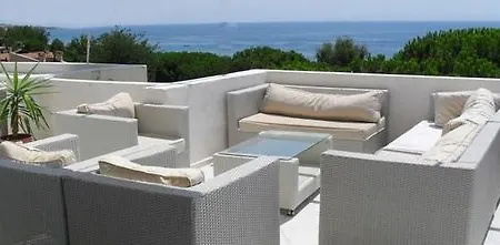 Elegance Berkeren فندق اوزديره